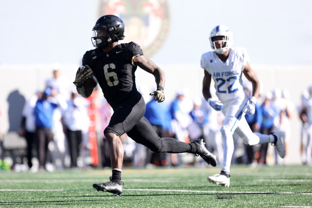 Army's Kanye Udoh vs. Air Force